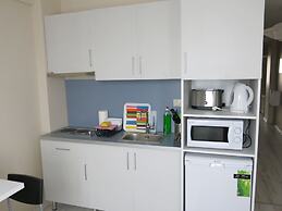 Cimen Apartments