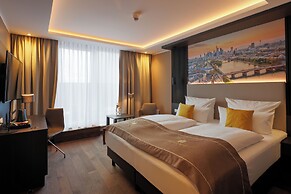 Skyline Hotel