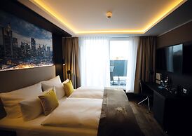 Skyline Hotel