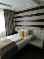 Skyline Hotel
