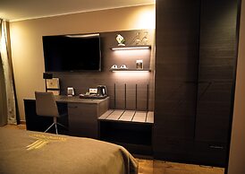 Skyline Hotel