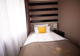 Skyline Hotel