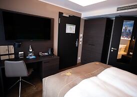 Skyline Hotel