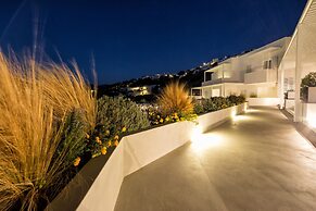 Relux Ios Hotel