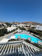 Relux Ios Hotel