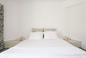 Relux Ios Hotel