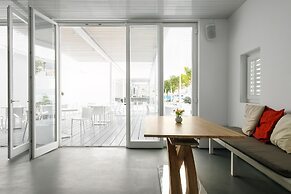 Relux Ios Hotel