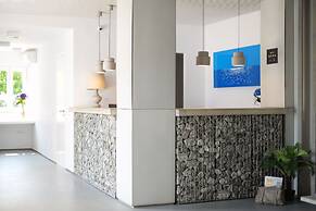 Relux Ios Hotel