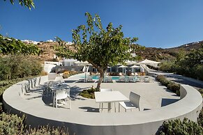 Relux Ios Hotel
