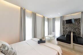 Relux Ios Hotel
