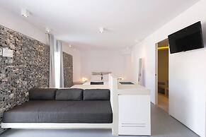 Relux Ios Hotel
