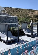 Relux Ios Hotel