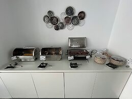 Relux Ios Hotel