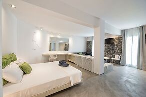Relux Ios Hotel