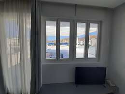 Relux Ios Hotel