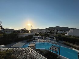 Relux Ios Hotel