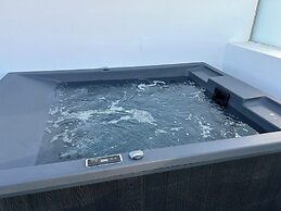 Relux Ios Hotel