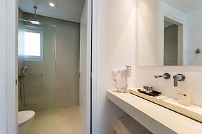 Relux Ios Hotel
