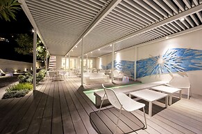 Relux Ios Hotel