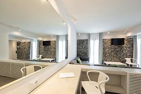 Relux Ios Hotel