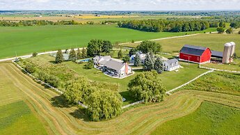 Mountain Ash Farm Country Manor