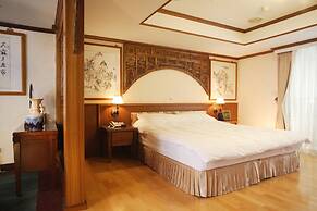 Kingdom Hotel