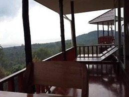 Apichada Villa