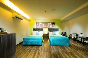 950 Condotel
