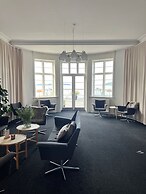 Sixtus Sinatur Hotel og Konference