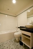 Green Park Hotel
