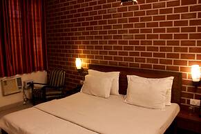 Hotel Himalaya Haridwar @ Har Ki Pauri Road