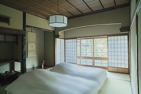 Ochiairo