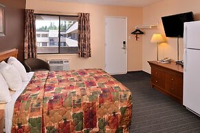 Canadas Best Value Inn Whitecourt
