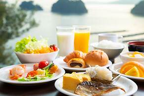 Toba Grand Hotel