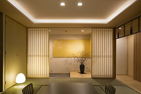 Toba Grand Hotel