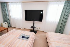 Tendo Central Hotel