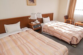 Tendo Central Hotel