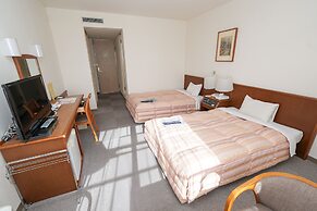 Tendo Central Hotel