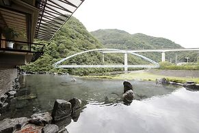 Kashiwaya