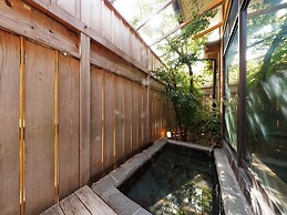 Oiwakeya Ryokan