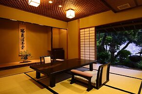 Atami Sekitei