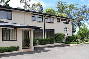 Pioneer Way Motel