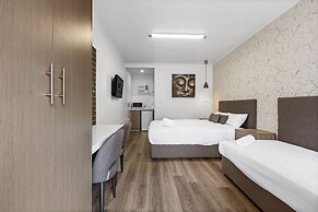Rosebud Motel