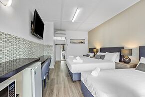 Rosebud Motel