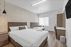 Rosebud Motel