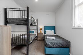 Rosebud Motel