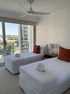 Pacific Regis Apartments