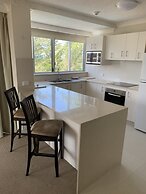 Pacific Regis Apartments