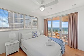Pacific Regis Apartments