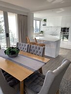 Pacific Regis Apartments